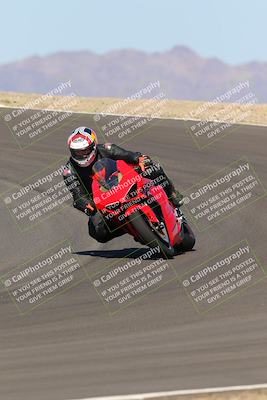 media/Oct-09-2022-SoCal Trackdays (Sun) [[95640aeeb6]]/Turns 9 and 10 (1050am)/